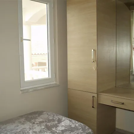 Newly Refurbished Top Floor Apartment, Near To Beach * Ölüdeniz