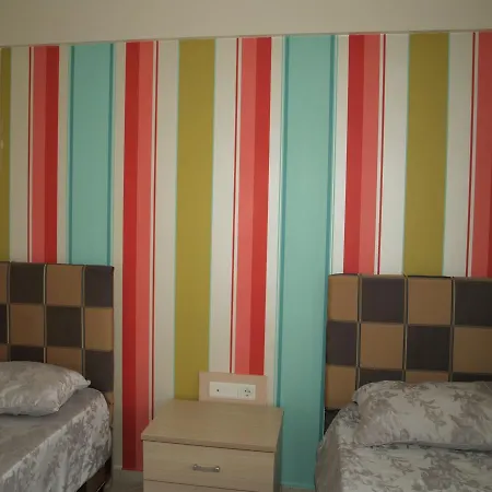 Newly Refurbished Top Floor Apartment, Near To Beach Ölüdeniz